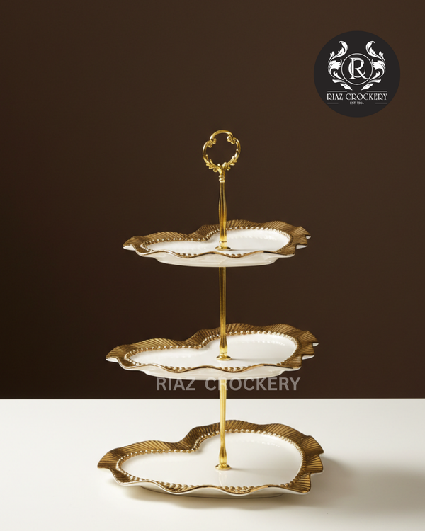 GOLDEN CAKE PLATER 3-STEPS