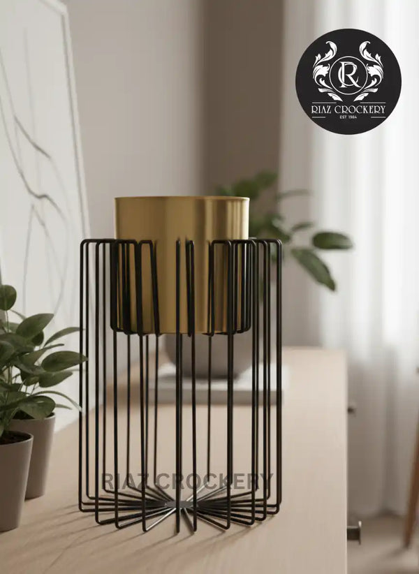 BLACK GOLD PLANTER