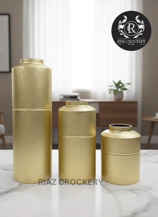 GOLDEN METAL VASE 3PCS SET