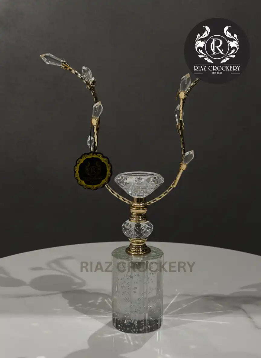 GOLDEN CRYSTAL CANDLE STAND