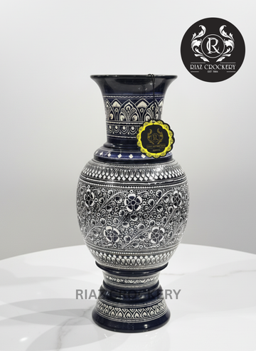 WOODEN FANCY FLOWER VASE