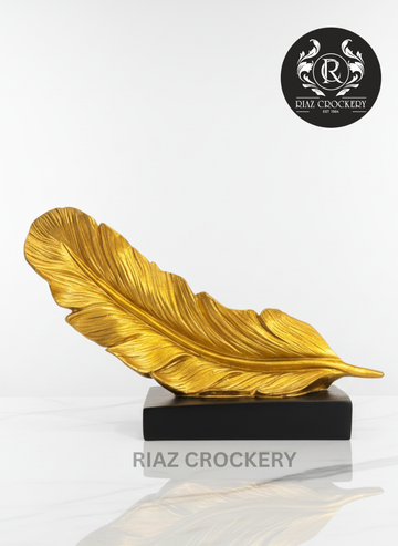 GOLDEN FEATHER WITH BASE MEDIUM