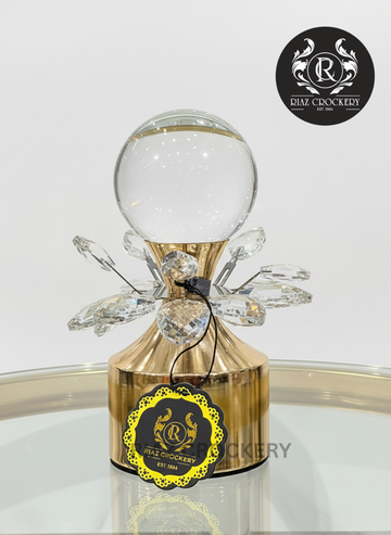 GOLDEN STAND CRYSTAL BALL