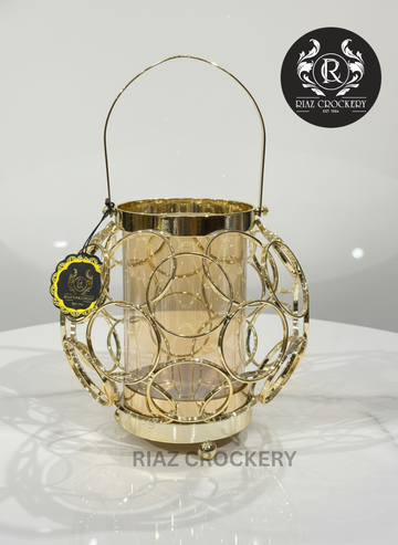 GOLDEN METAL CANDLE STAND