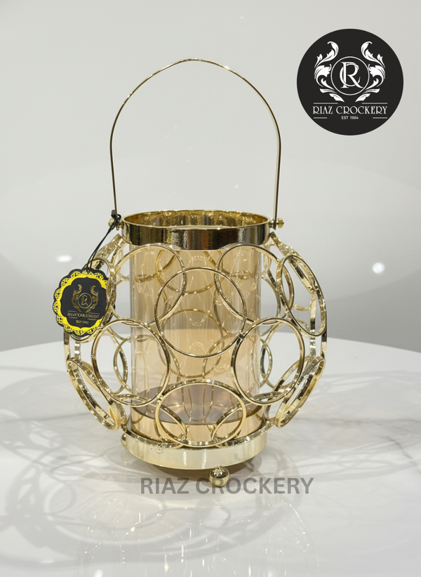 GOLDEN METAL CANDLE STAND