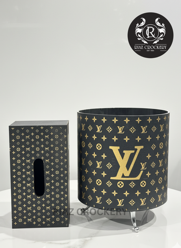 ROUND WOODEN DUSTBIN SET