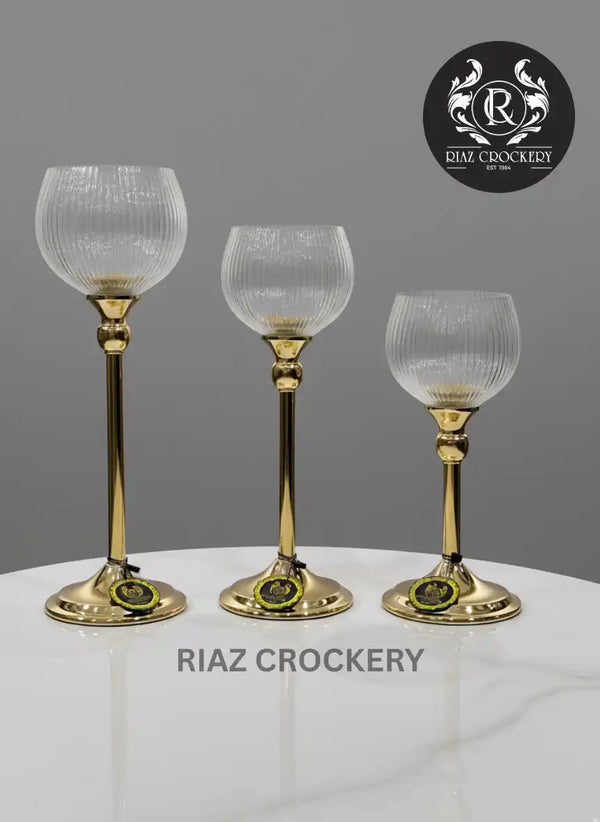 GOLDEN STANDS CRYSTAL