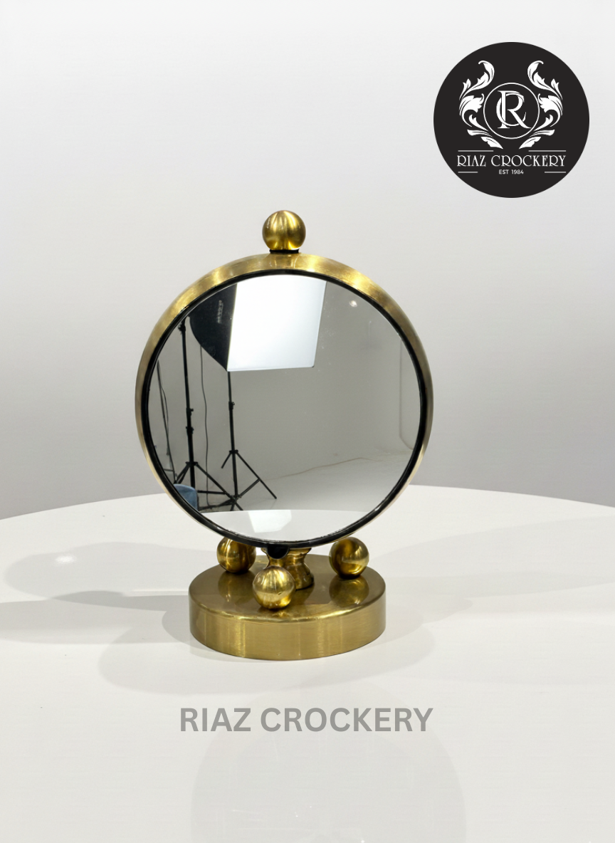 GOLDEN MIRROR TABLE CLOCK