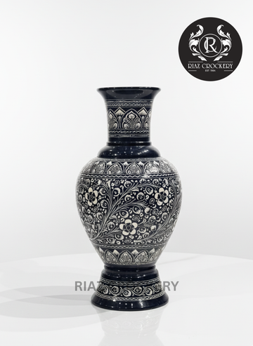 WOODEN FANCY FLOWER VASE