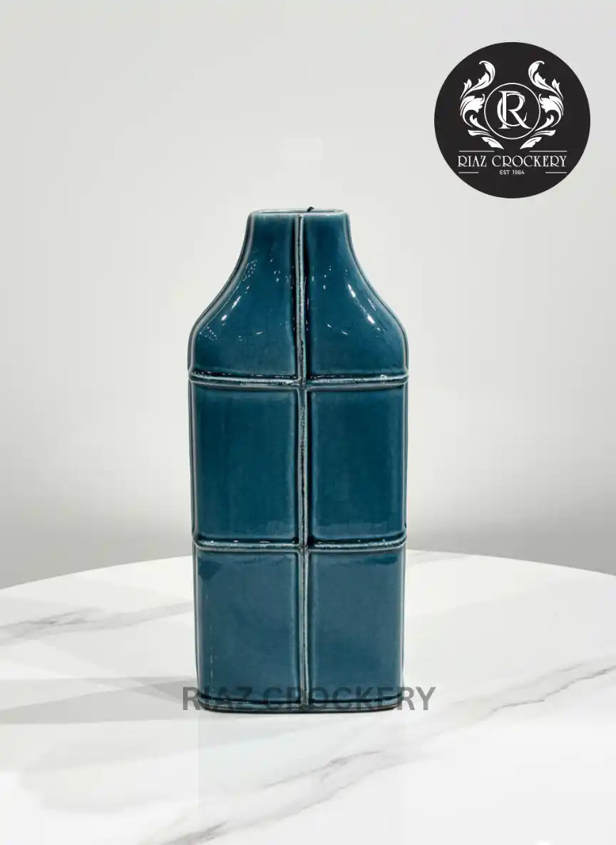 CERAMIC VASE