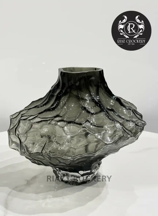 BLACK CRYSTAL VASE