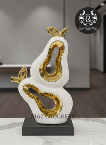 WHITE GOLD CERAMIC DECORATE PIECE