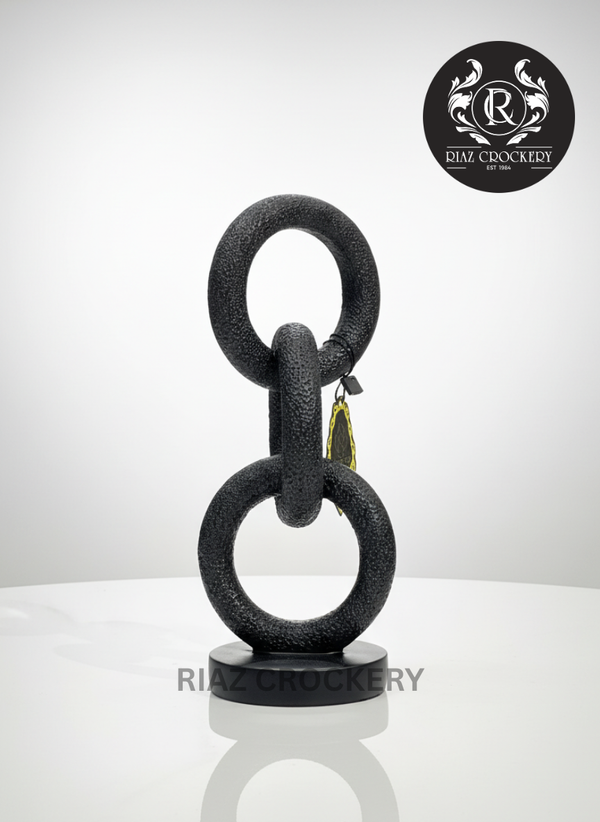 ANTIQUE CHAIN STATUE