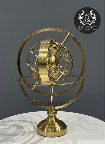 GOLDEN METAL GLOBE