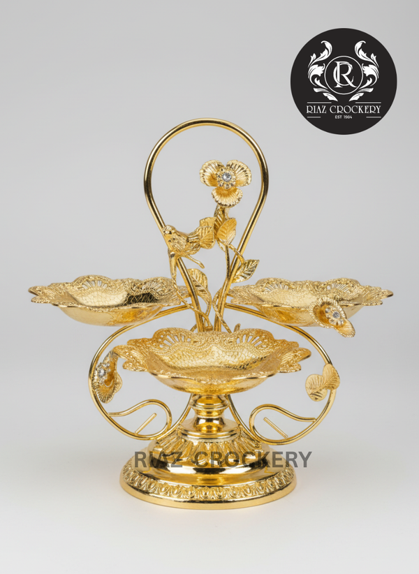 GOLDEN DRY FRUIT DISH