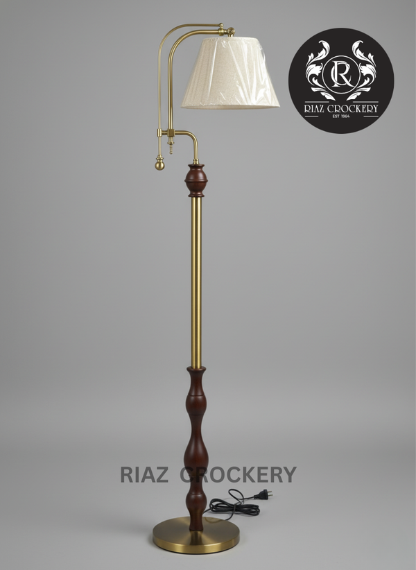 WOODEN GOLD FLOOR LAMP