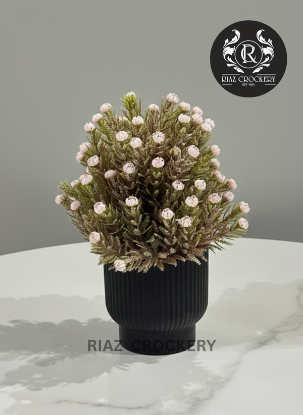 PLASTIC POT PLANTER