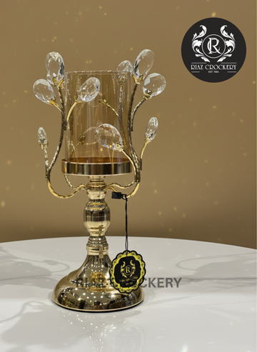 GOLDEN METAL CNADLE STAND