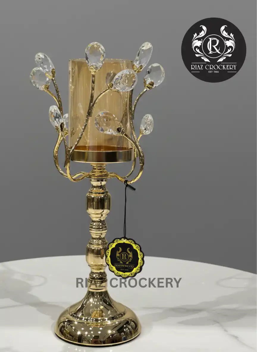 GOLDEN METAL CNADLE STAND