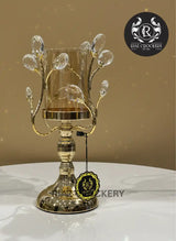 GOLDEN METAL CNADLE STAND