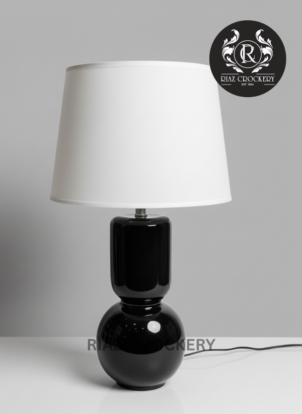 BLACK CERAMIC TABLE LAMP