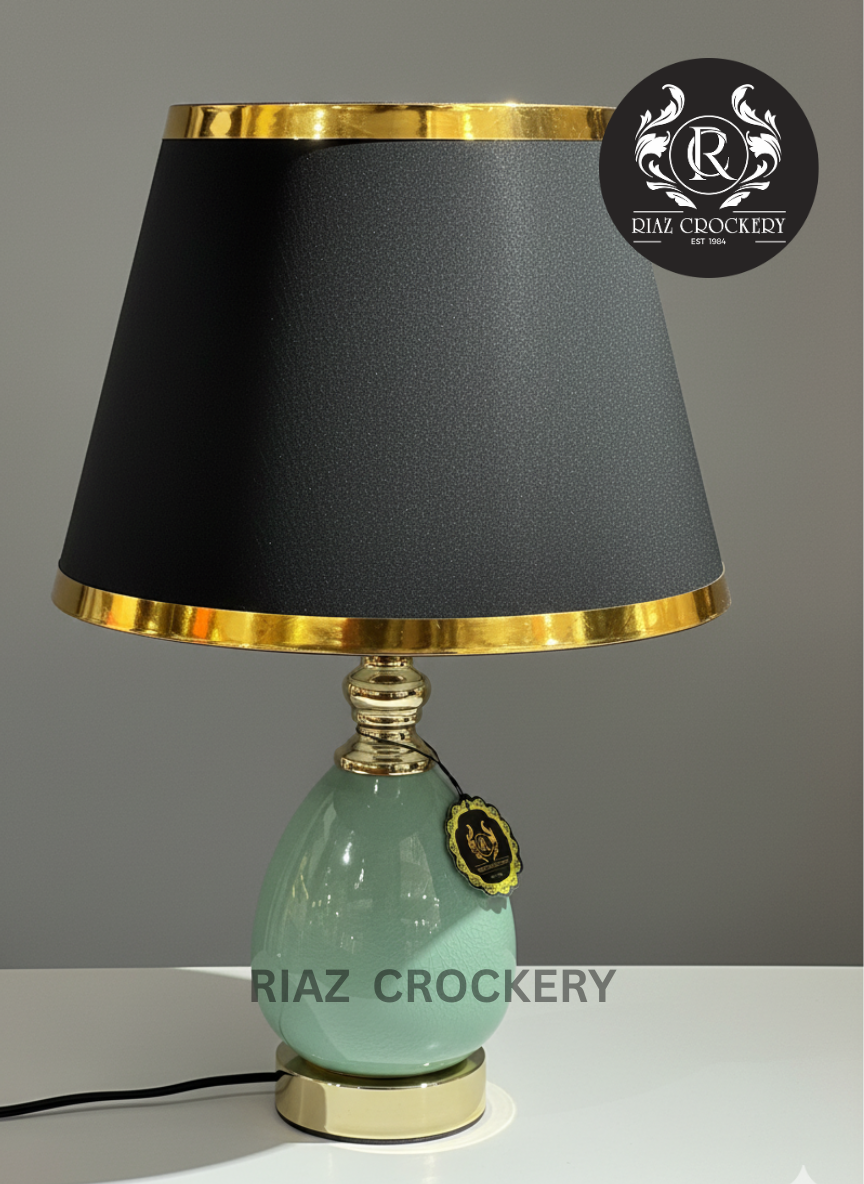 CERAMIC TABLE LAMP