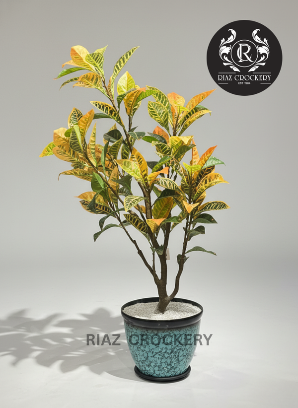 GREEN PLANTER