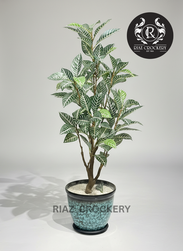 GREEN PLANTER