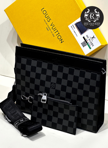 LV HAND PURSE
