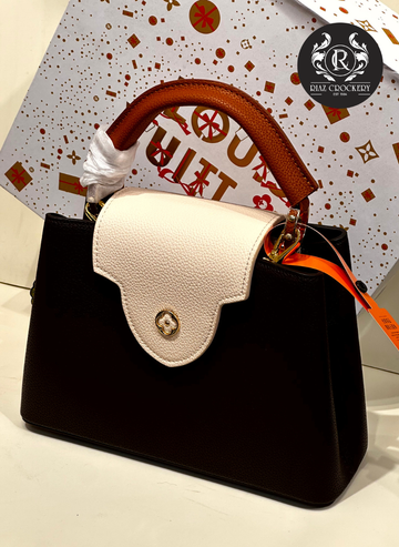 LV HAND PURSE