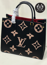 LV WHITE CARRY PURSE