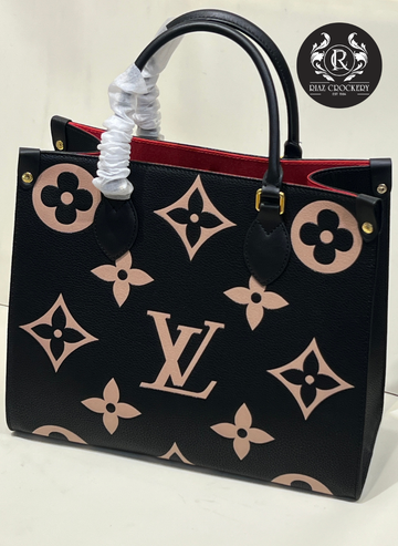 LV WHITE CARRY PURSE