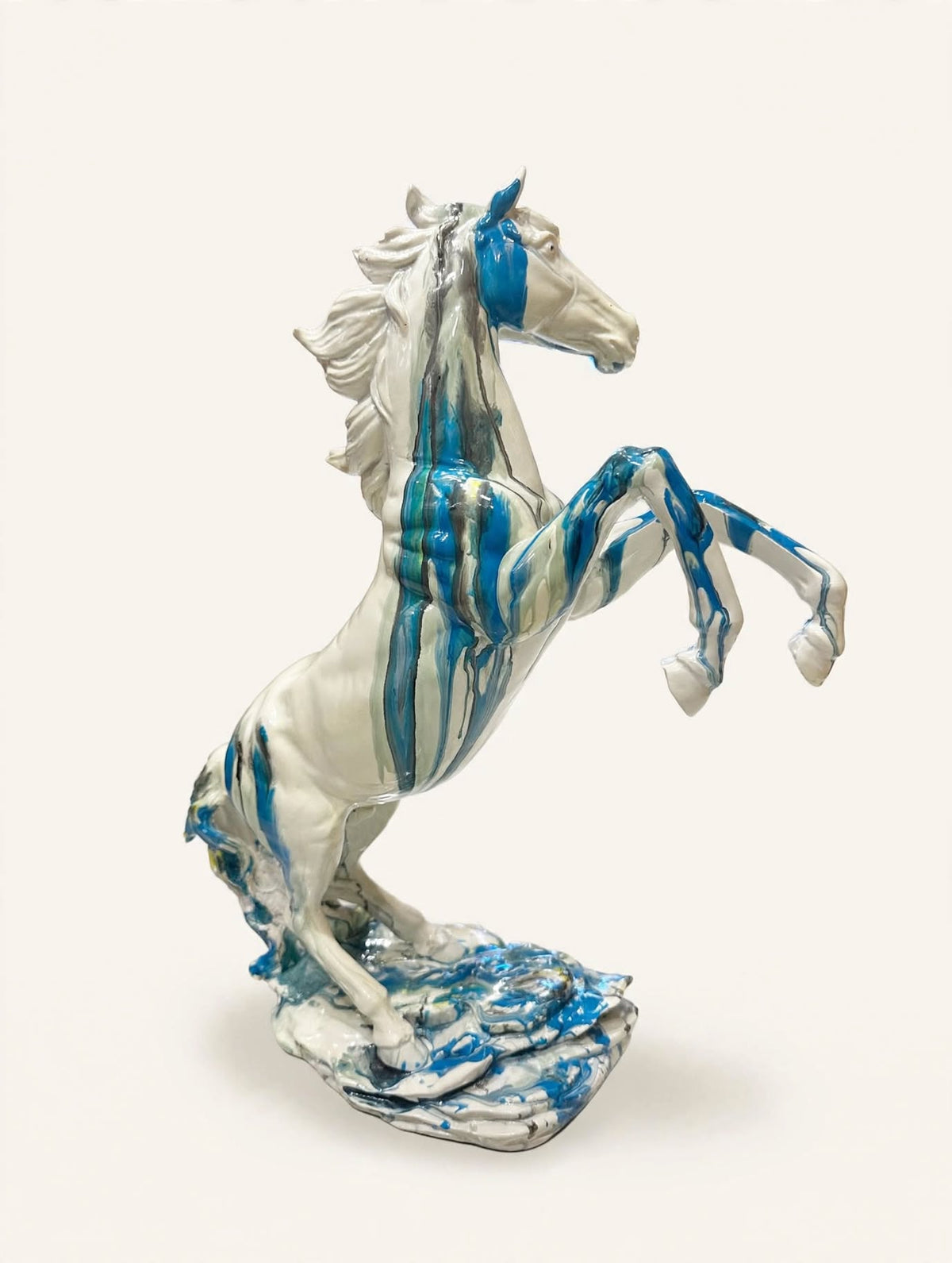 White blue hours decoration