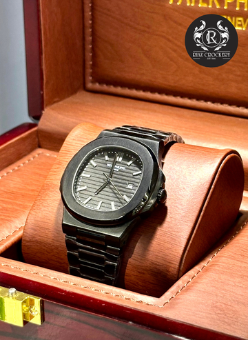 PATEK PHILLIP GENEVE BRACELATE WATCH