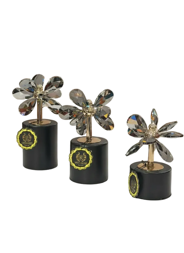 BLACK DIAMOND DECORATION PIECE
