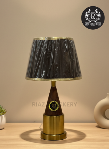 METAL TABLE LAMP