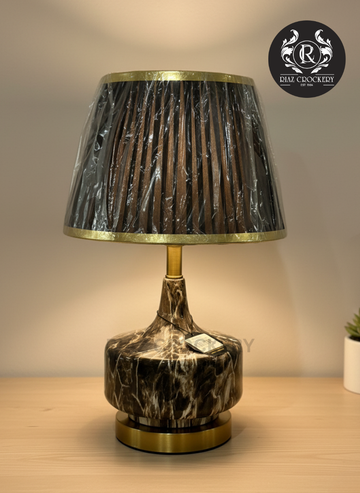 METAL TABLE LAMP