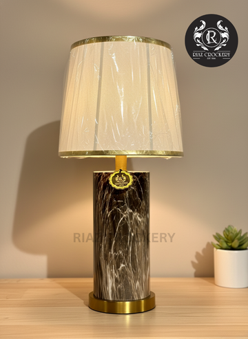 METAL TABLE LAMP