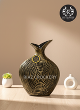 RISIN GOLDEN VASE