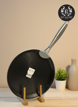 STEEL 3D HOT PLATE 28CM