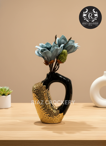 GOLDEN CERAMIC VASE