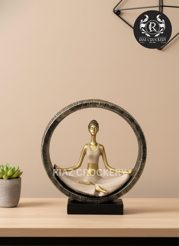 KC FIBER RING LADY STATUE